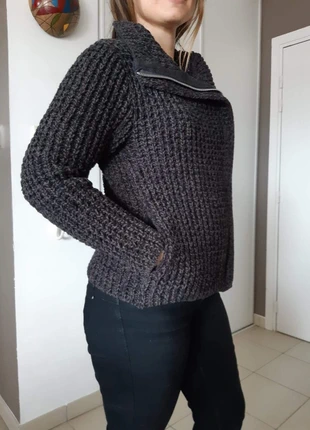 Veste gris Gap, merk: GAP, staat: Heel goed, maat: M / 38 / 10, € 4,00, € 4,90 inclusief Kopersbescherming