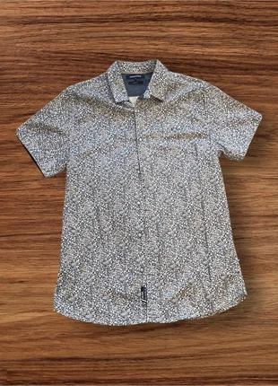 Chemise manche courte motif varié, marque: Bonobo, état: Très bon état, taille: S, 3,00 €, 3,85 € Protection acheteurs incluse