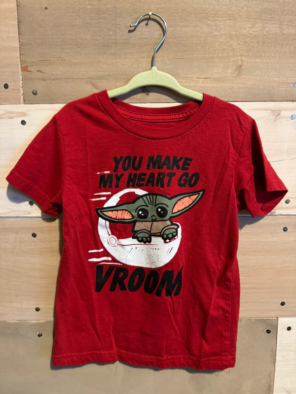 4T Star Wars Baby Yoda Red Valentine T-Shirt 1