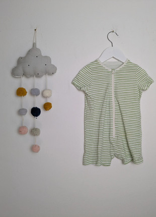 Baby Sommer Pyjama Onesie | Streifenmuster mit Zip |TCM Tchibo Eduscho | 74/80 | Creme & Hellgrün, brand: TCM, condizioni: Ottime, taglia: 9-12 mesi / 74 cm, €1.50, €2.28 include la Protezione acquisti