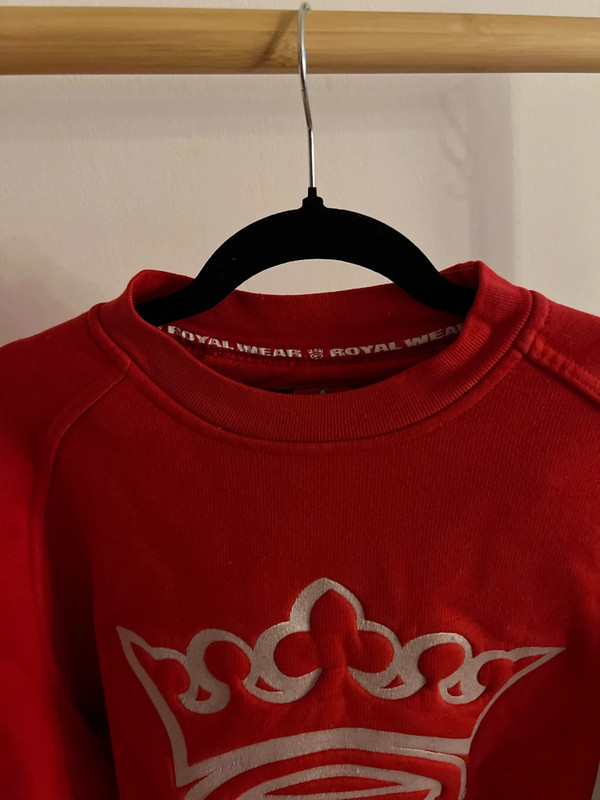 Pull sweat royal wear rouge vintage  2