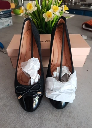 Chaussure femme, merk: Pascal Morabito, staat: Nieuw met prijskaartje, maat: 39, € 12,00, € 13,30 inclusief Kopersbescherming