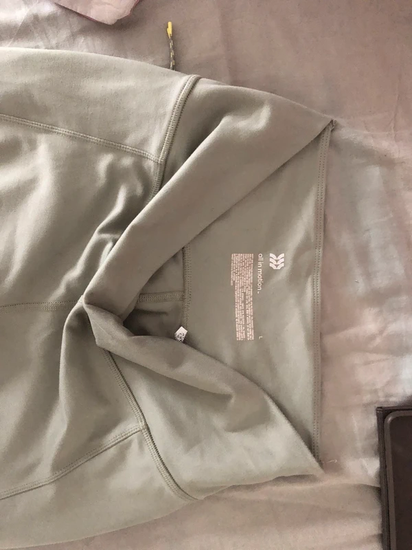 Legging vert pale couleur menthe vert impeccable matière très fluide - photo numéro 5
