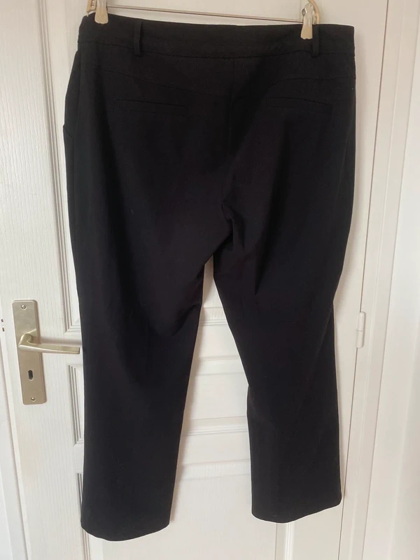 Pantalon droit style tailleur - photo numéro 4