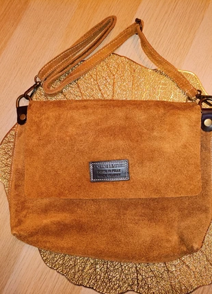 Bolso bandolera de ante, brand: The Genuine Leather, condizioni: Nuovo con cartellino, €24.50, €26.43 include la Protezione acquisti