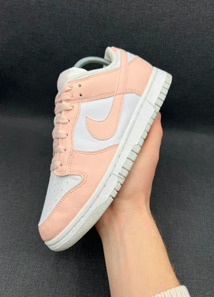 Nike Dunk Low cuir blanc rose 37.5 (is485), marque: Nike, état: Très bon état, taille: 37.5, 45,00 €, 47,95 € Protection acheteurs (Pro) incluse