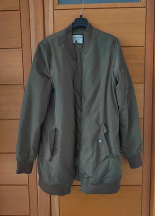 Bomber terranova , merk: Terranova, staat: Nieuw zonder prijskaartje, maat: L / 40 / 12, € 8,50, € 9,63 inclusief Kopersbescherming