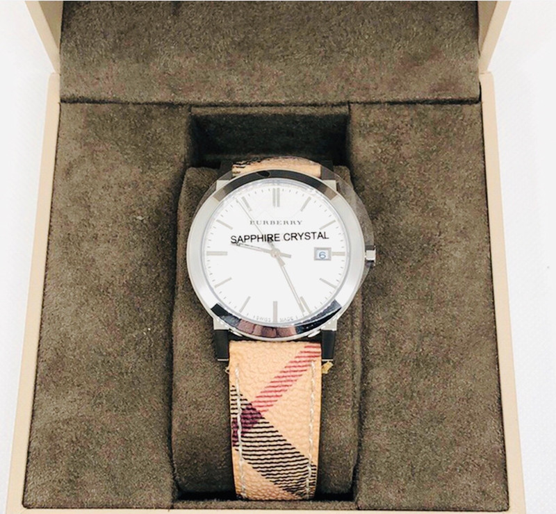 Burberry haymarket watch hot sale