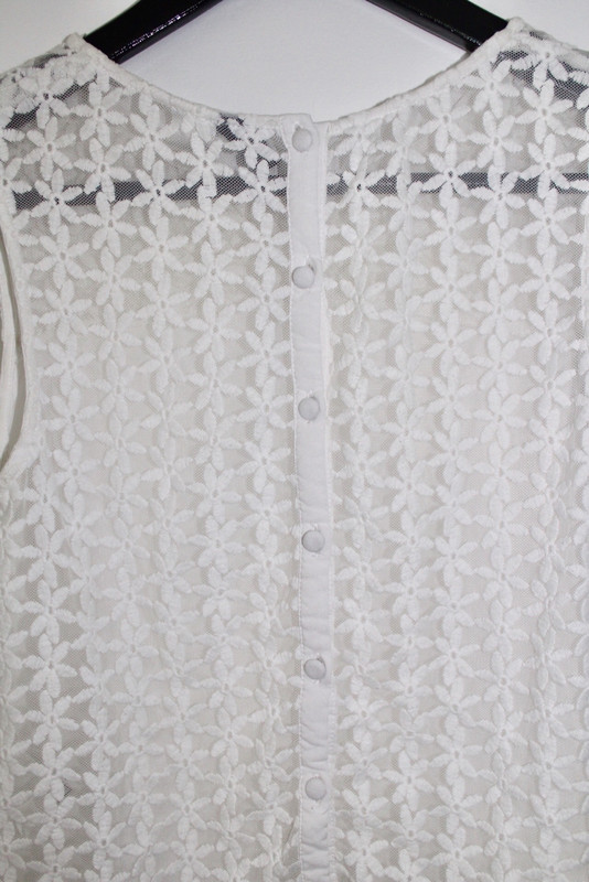 Haut blanc semi crop top motif transparent dans le dos H&M 5