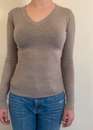 Pull col V taupe , marque: 2 Elles, état: Bon état, taille: Taille unique, 3,00 €, 3,85 € Protection acheteurs incluse