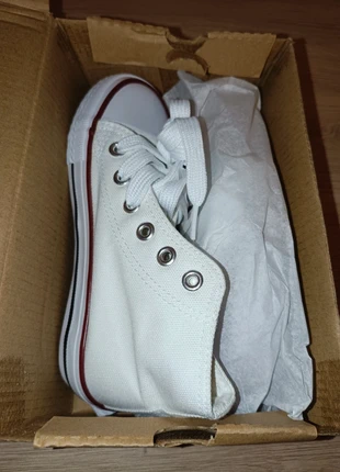 Basket montante 30, état: Neuf avec étiquette, taille: 30, 8,00 €, 9,10 € Protection acheteurs incluse