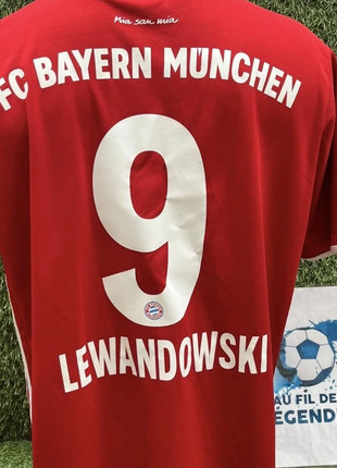 Maillot lewandowski Bayern Munich, marque: adidas, état: Très bon état, taille: L, 60,00 €, 63,70 € Protection acheteurs (Pro) incluse