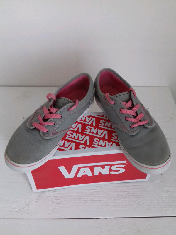 Vans Atwood Low Canvas grise et rose pointure 33 Vinted