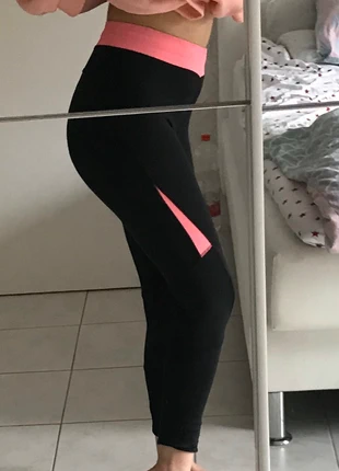 Sportleggings/ Yogaleggings/ Fitnessleggings/ Pants/ Leggings, brand: Gina Tricot, condizioni: Ottime, taglia: S / IT 40 / EU 36, €3.00, €3.85 include la Protezione acquisti