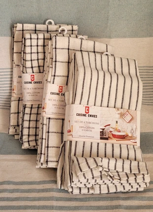 16 Torchons 100% Coton Neuf, brand: cuisine envies, condizioni: Nuovo con cartellino, €14.80, €16.24 include la Protezione acquisti