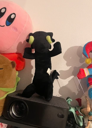 Peluche Crocmou / Toothless – 25 cm – Dragon meme (How To Train Your Dragon), marca: Peluche, estado: Muito bom, tamanho: Tamanho único, €25.00, €26.95 inclui Proteção do Comprador