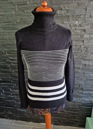 Pull col roulé cache cache, brand: Cache Cache, condition: Satisfactory, size: S / 36 / 8, €3.50, €4.38 includes Buyer Protection