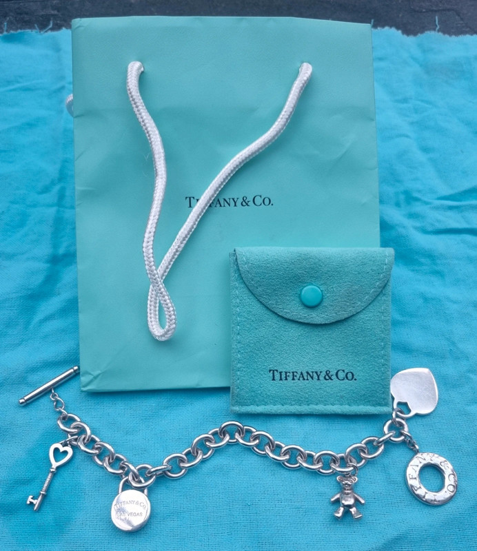 Authentic Tiffany&Co 925 Sterling Silver Heart Tag Toggle Bracelet with ...