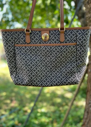 Sublime sac tommy hilfiger, brand: Tommy Hilfiger, condition: Very good, €20.00, €21.70 includes Buyer Protection
