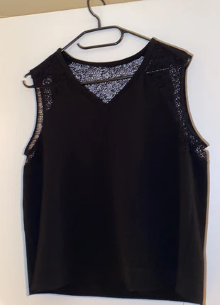 Schwarzes Top , marca: Mango, estado: Novo sem etiquetas, tamanho: M / 38 / 10, €8.00, €9.10 inclui Proteção do Comprador