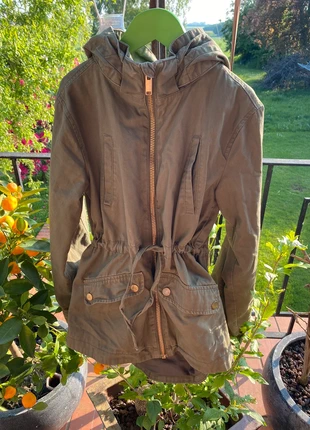 Übergangsjacke Frühling von h&m  Parkastyle, marque: H&M, état: Très bon état, taille: 11 ans / 146 cm, 10,00 €, 11,20 € Protection acheteurs incluse