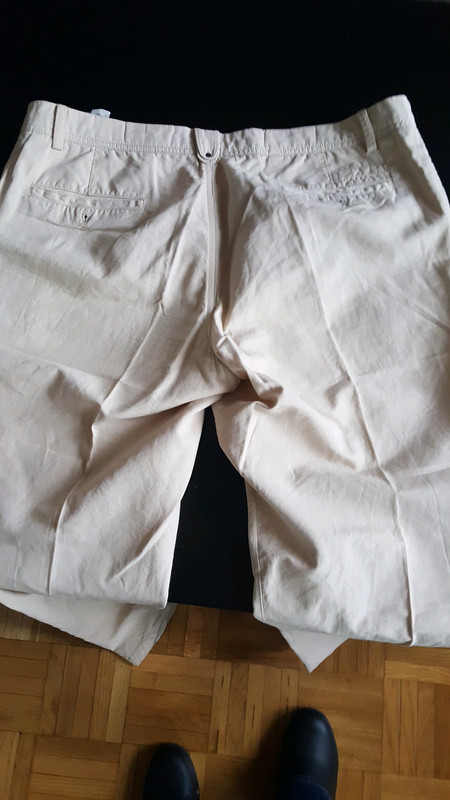 Pantalon chino verano beige con pequeñas rayas Massimo Dutti 2