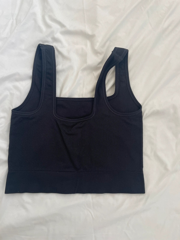 black square neck athletic tank cropped 2