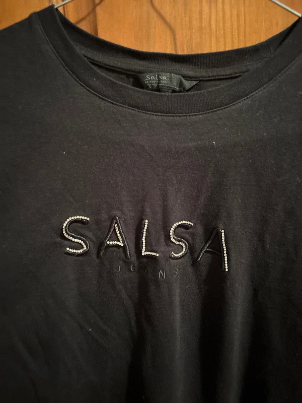 T shirt preta Salsa com brilhantes 2