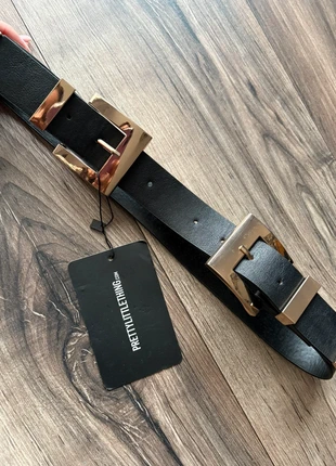 Pretty little thing belt x2 gold buckles, brand: PrettyLittleThing, condition: New with tags, size: Adjustable, £2.00, £2.80 includes Buyer Protection