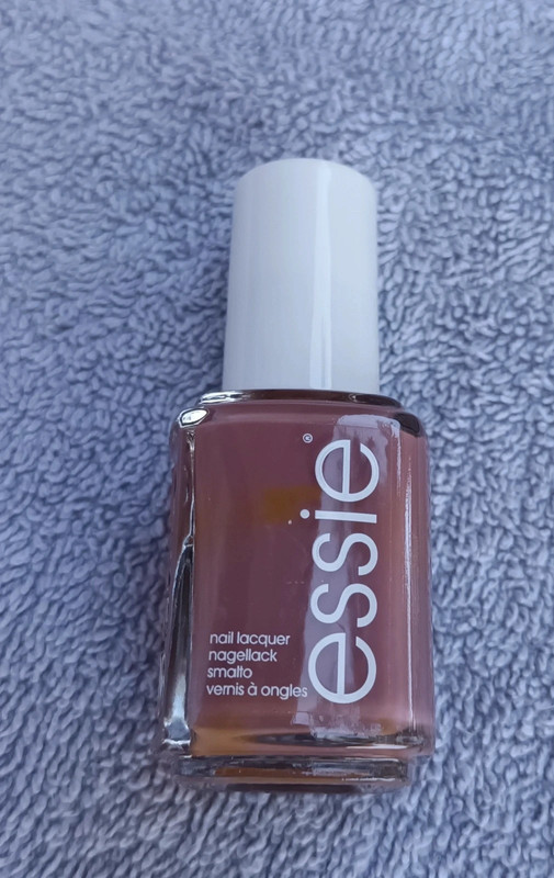 Essie Nagellack Nr.497 clothing optional   neu   Beschreibung beachten 2