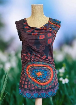 Tee-shirt Desigual – Taille S, brand: Desigual, condizioni: Ottime, taglia: S / IT 40 / EU 36, €7.00, €8.05 include la Protezione acquisti