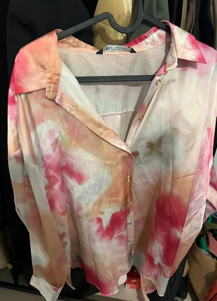 Chemise satin Zara, marque: Zara, état: Très bon état, taille: L / 40 / 12, 5,00 €, 5,95 € Protection acheteurs incluse