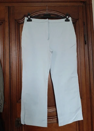 Magnifique pantacourt bleu ciel Autre Ton T40, brand: Autre Ton, condition: Very good, size: L / 40 / 12, €4.50, €5.43 includes Buyer Protection