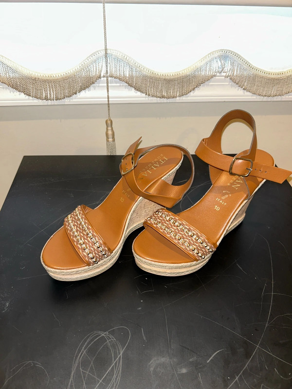 Italian Wedge Sandal 3