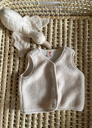 Veste sans manches polaire, marke: Hema, zustand: Sehr gut, größe: 9-12 Monate / 74, 8,00 €, 9,10 € inklusive Vinted-Käuferschutz