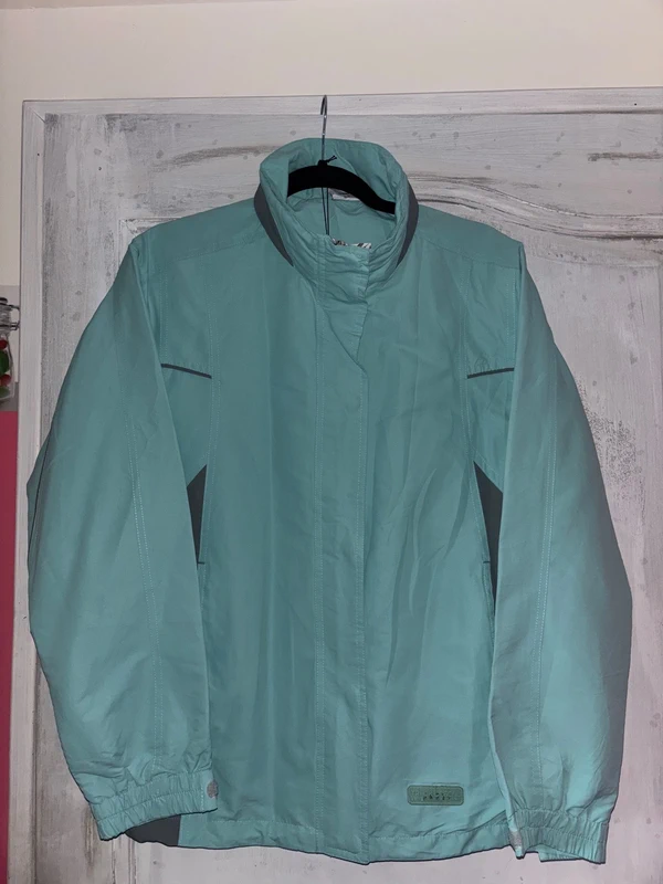 Veste coupe vent