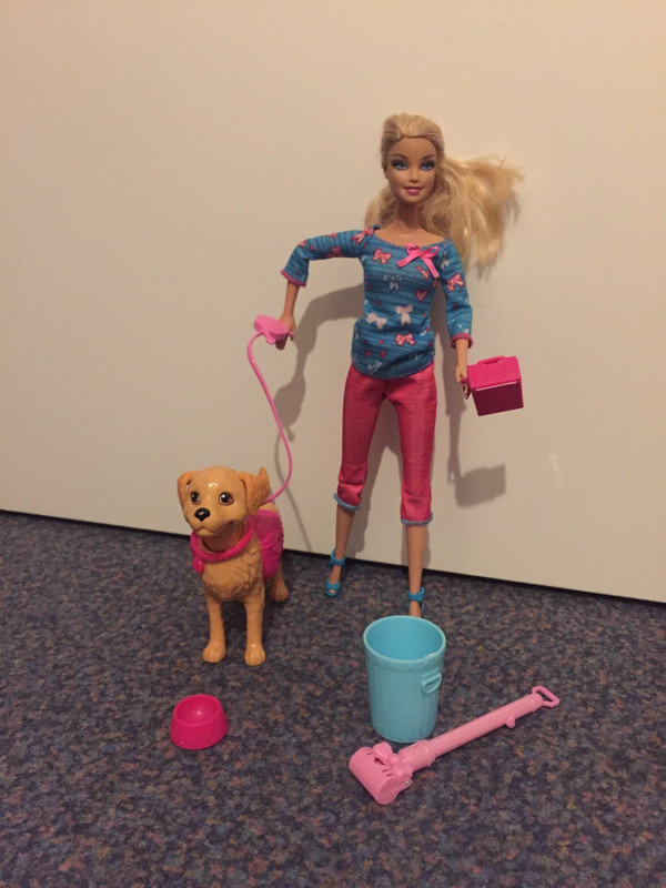Barbie et son chien Taffy