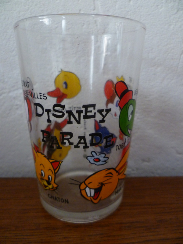 ancien verre Disney parade collector vintage