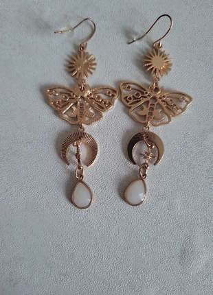 Boucles d’oreilles papillon et lune, brand: sansnom., condition: Very good, €3.50, €4.38 includes Buyer Protection