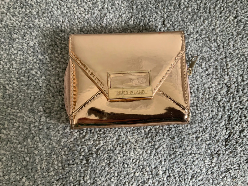 River island cheap rose gold purse