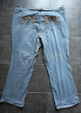 The Vintage Y2K jean pant, brand: Vintage Dressing, condizioni: Ottime, taglia: XXL / IT 48 / EU 44, €25.00, €26.95 include la Protezione acquisti Pro