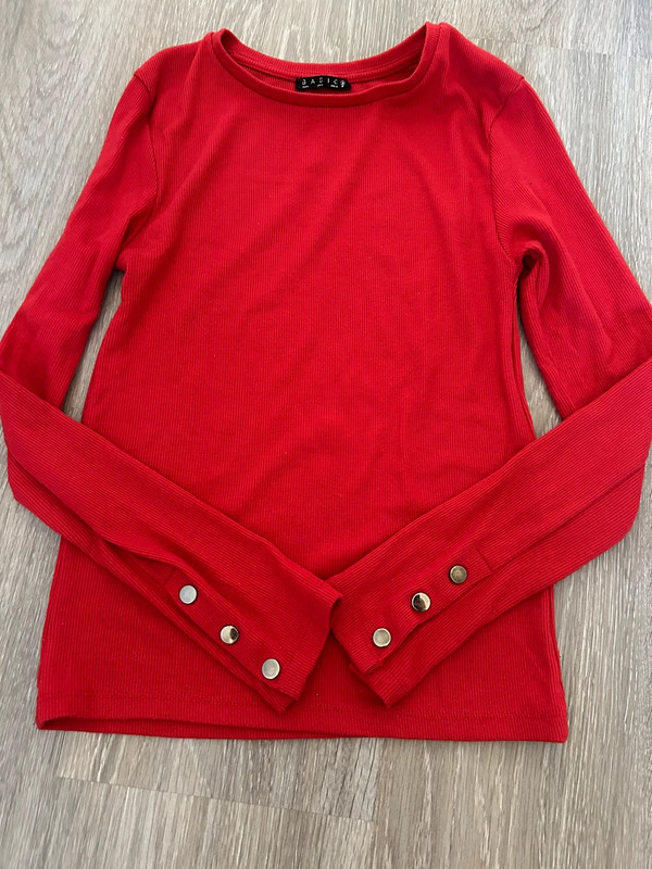 Jersey rojo de Stradivarius 1