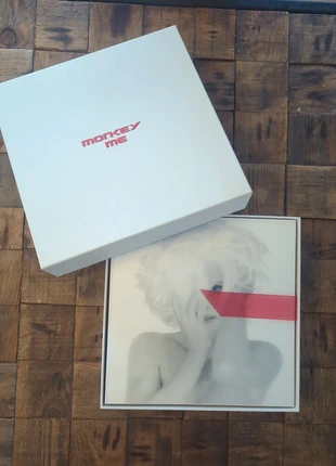 Mylène Farmer - Monkey Me (coffret collector limité numeroté CD + Blu-ray), estado: Muy bueno, 55,00 €, 58,45 € Protección al comprador incluida