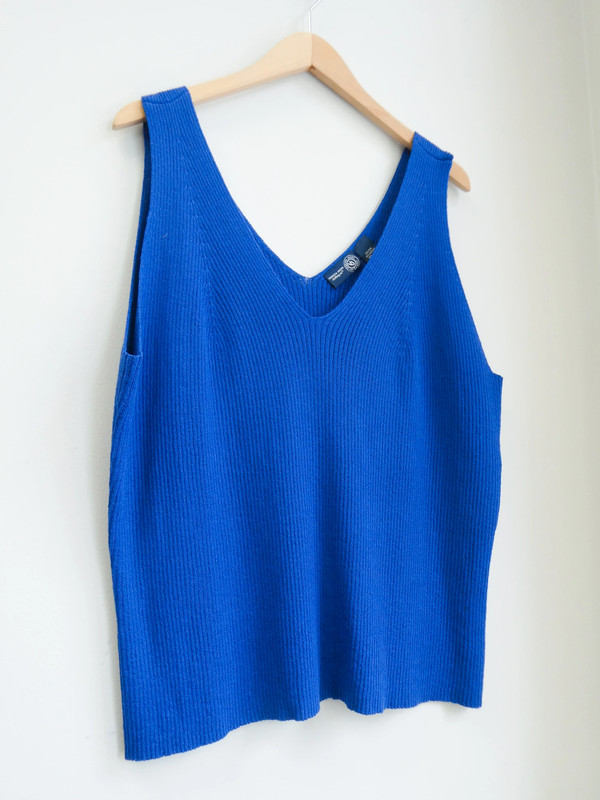 Blue Knit Tank Top Size 22/24 3