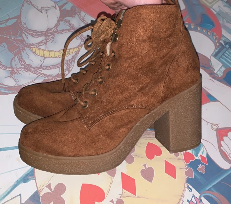 Brown Boots New Look 1