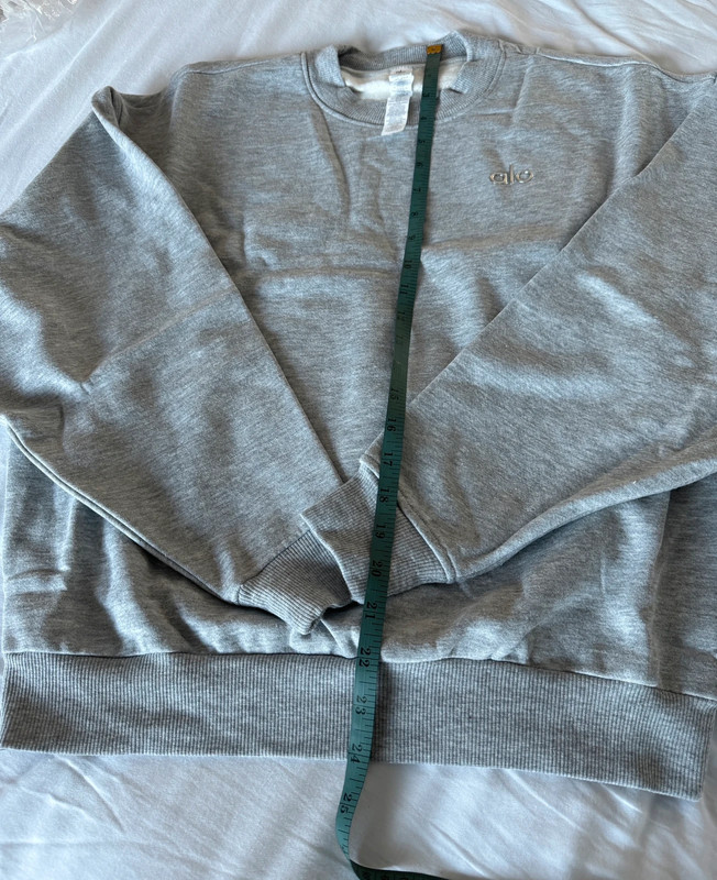 ALO accolade crewneck sweatshirt NWT in athletic heather gray size XS 4