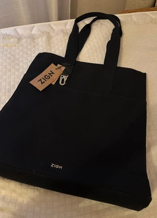 Grand tote bag zign, marque: Zign, état: Neuf avec étiquette, 19,00 €, 20,65 € Protection acheteurs incluse