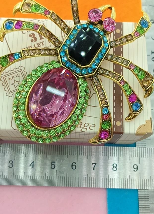 Broche, marque: Montre.fr, état: Très bon état, 5,00 €, 5,95 € Protection acheteurs (Pro) incluse