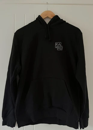 Sweat noir Kard , marque: kard, état: Très bon état, taille: M, 25,00 €, 26,95 € Protection acheteurs incluse