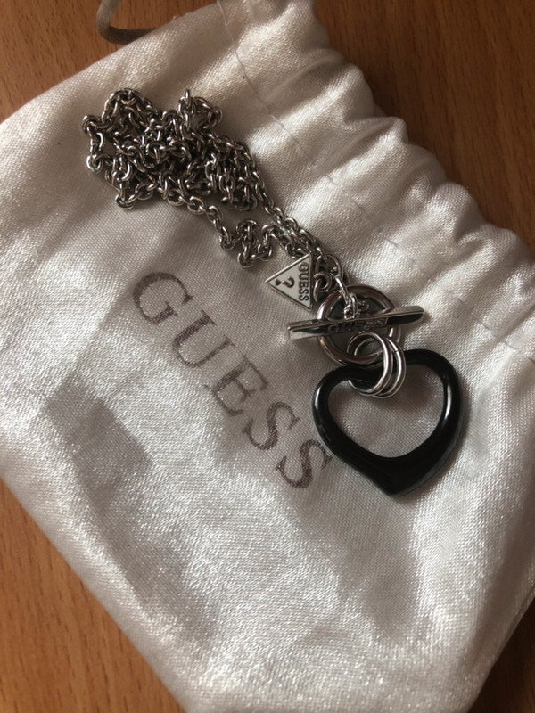 Collier Guess 5